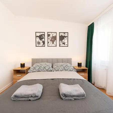Panoramic View P4you Pl Apartament *